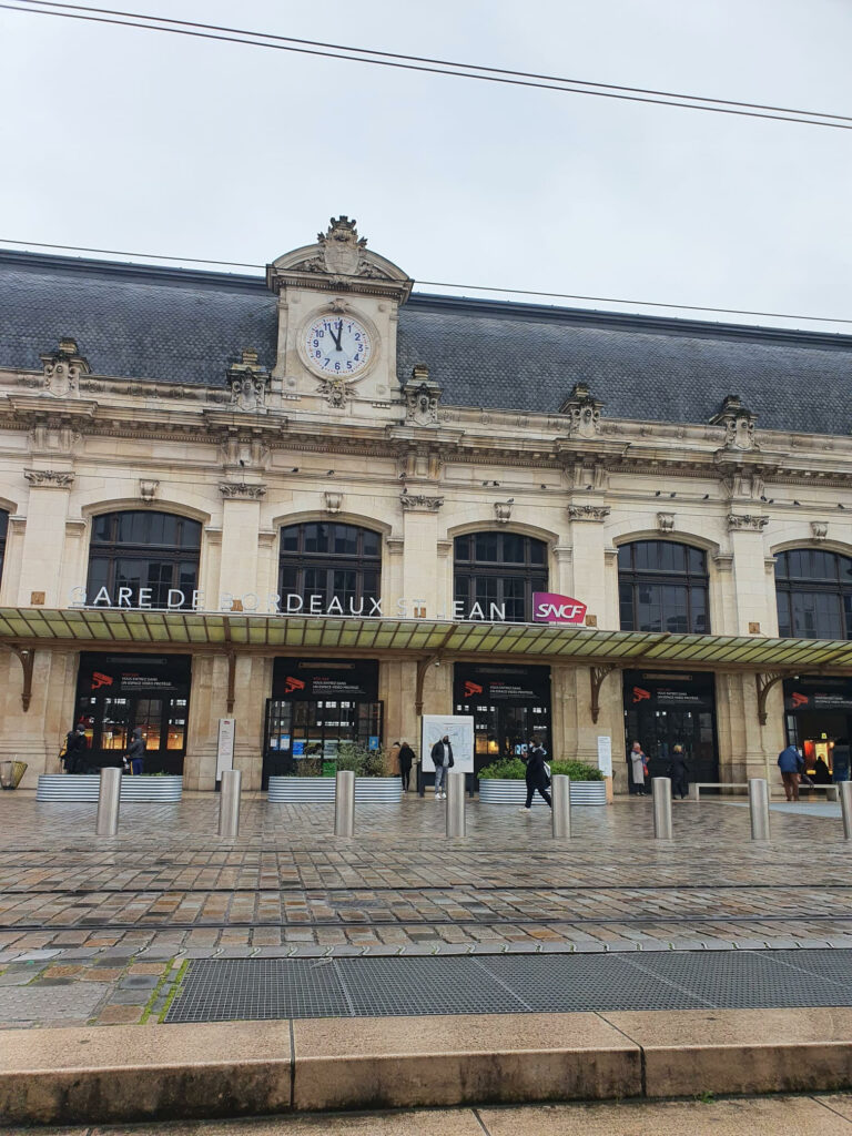 Gare Saint-Jean de Bordeaux – transfert VTC avec chauffeur privé