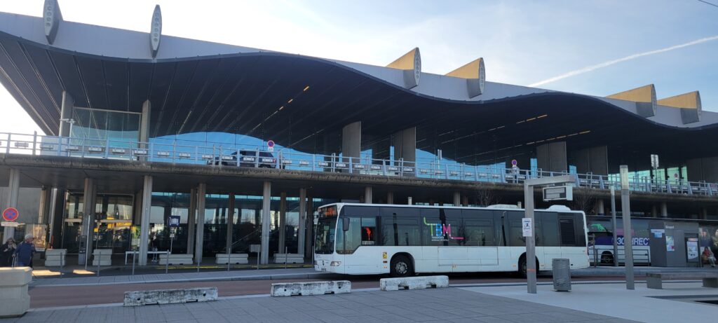 Terminal A et B de l'aéroport de Bordeaux-Mérignac – transfert VTC